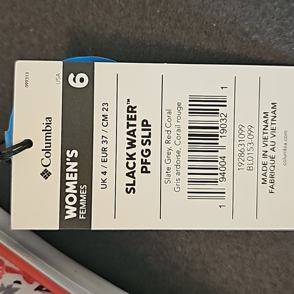 Columbia Slack Water PFG Slip size 6 - Picture 3 of 5